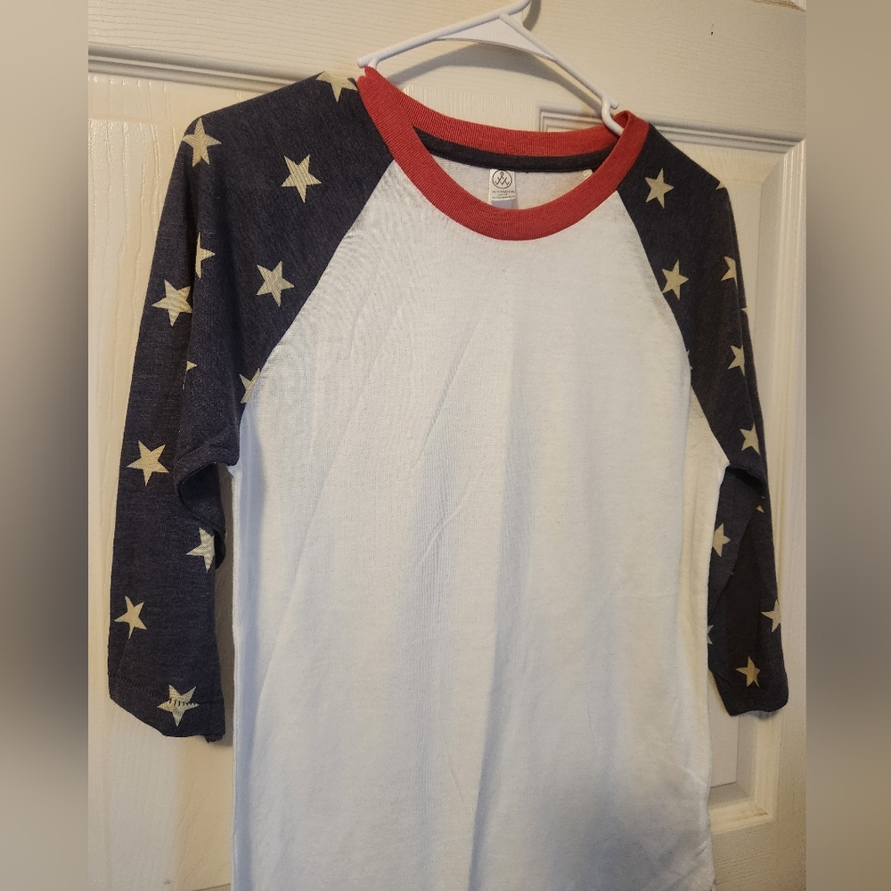 PATRIOTIC TOP SZ S, LADIES, NWOT - Picture 2 of 4
